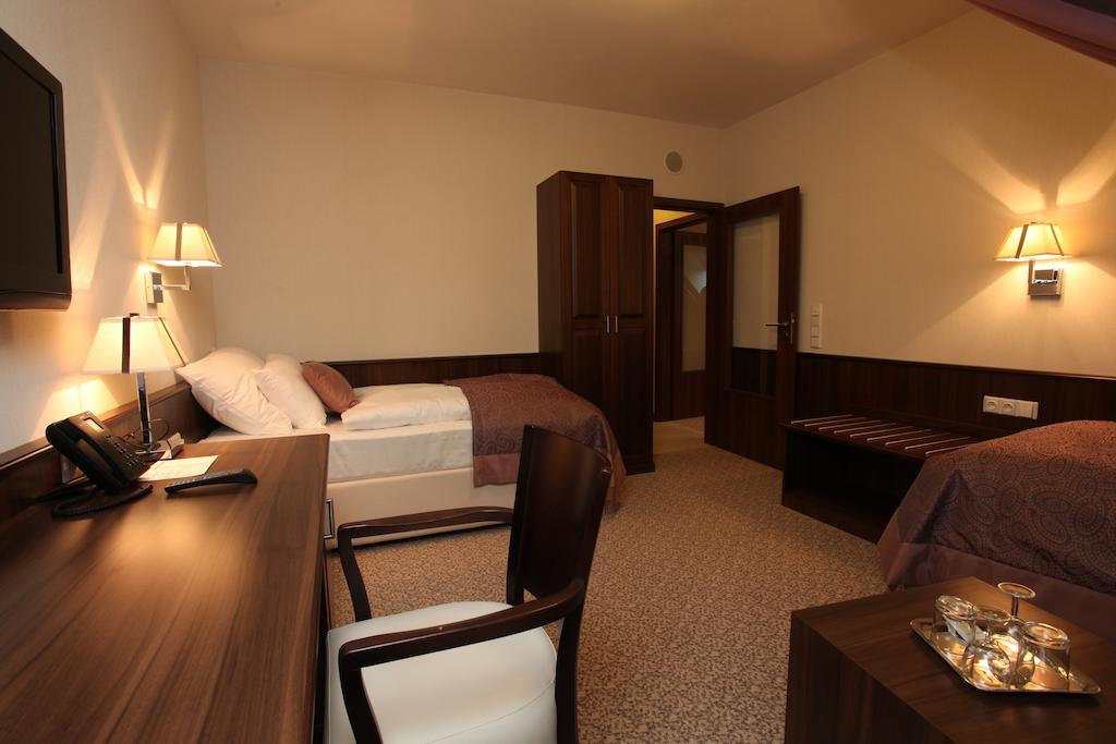 Hotel Sladovna แชร์นาโฮรา ห้อง รูปภาพ