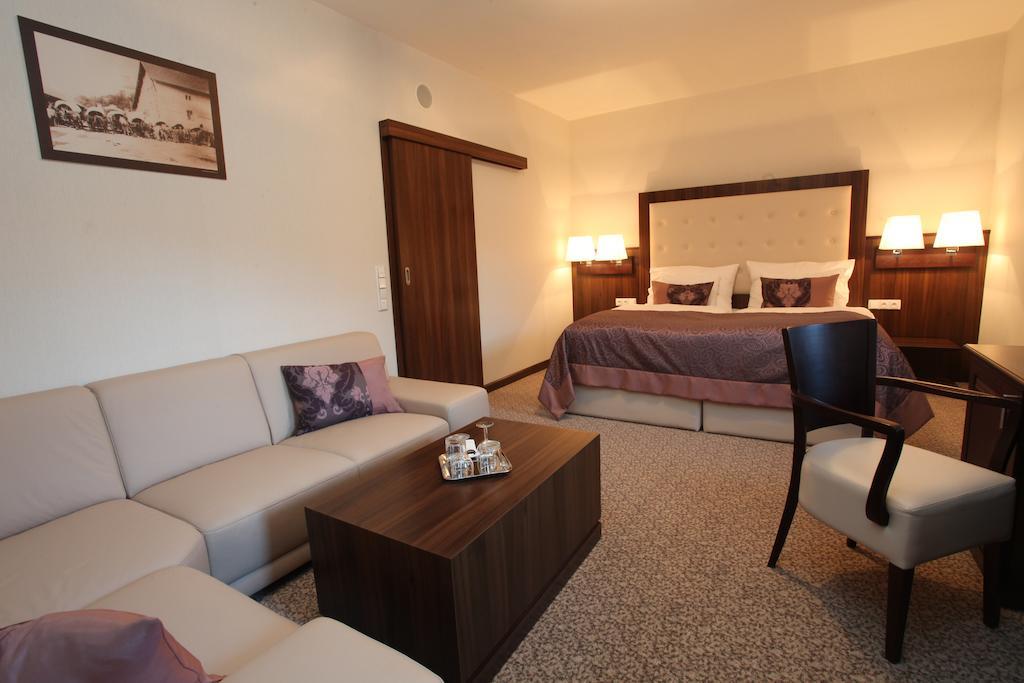 Hotel Sladovna แชร์นาโฮรา ห้อง รูปภาพ